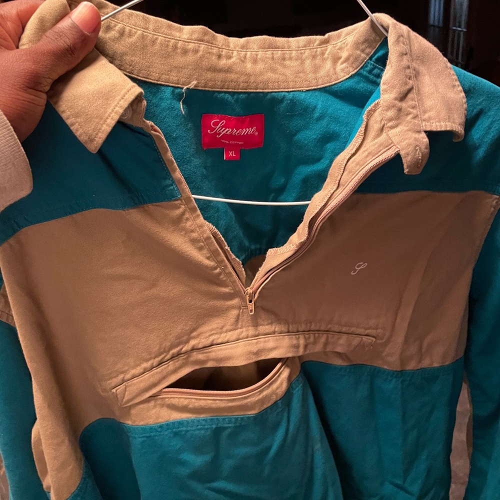 Supreme Pull Over
